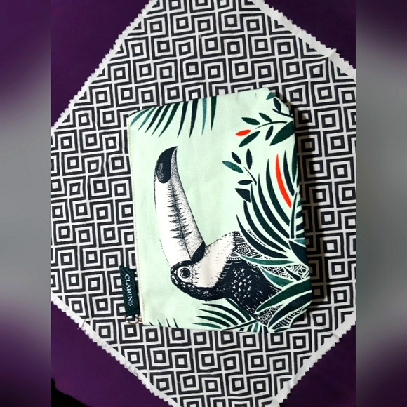 CLARINS cosmetics or make up storage bag [BRAND NEW] - Picture 8 of 12